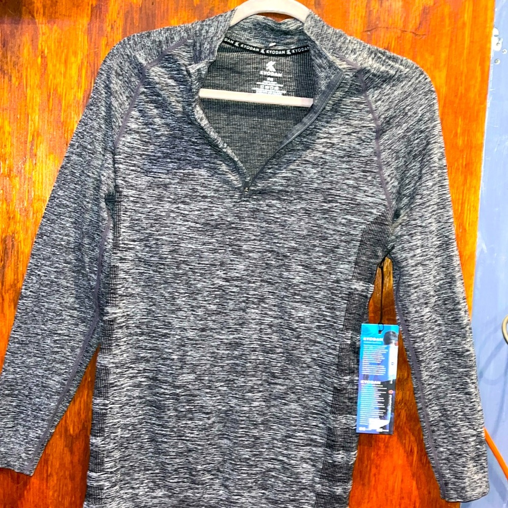 Kyodan Women’s Gray Quarter Zip Long Sleeve Pullover Sweatshirt Sm